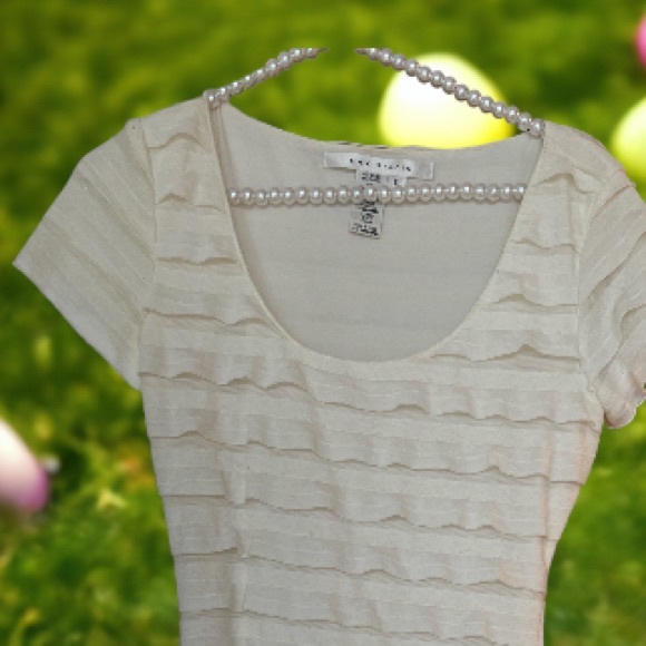 Max Studio Ivory Fitted Dress - Picture 3 of 3